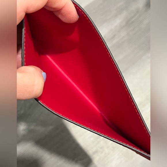 NWOT Louis Vuitton Red Empreinte Leather Cardholder - Picture 2 of 4